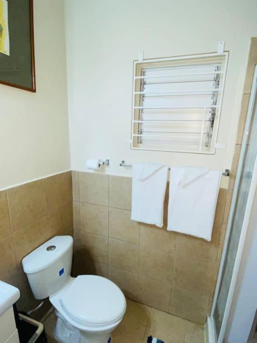 Club Caribbean Apartments Runaway Bay Kültér fotó