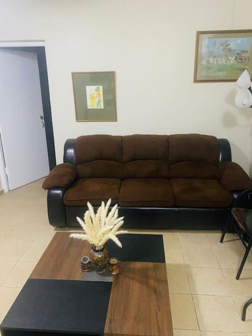 Club Caribbean Apartments Runaway Bay Kültér fotó